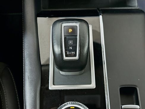 Used 2024 Mitsubishi Outlander SE FWD image 25