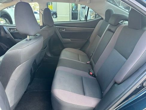 Used 2017 Toyota Corolla LE image 13