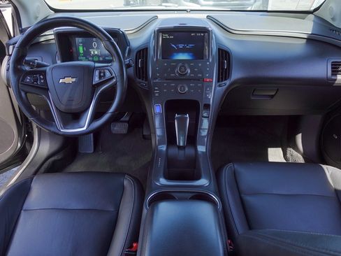 Used 2014 Chevrolet Volt Premium w/ Premium Trim Package FWD image 28