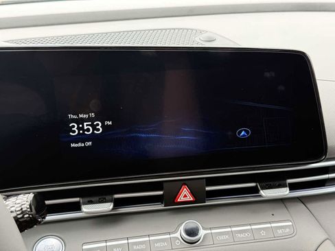 New 2025 Hyundai Elantra SEL image 21