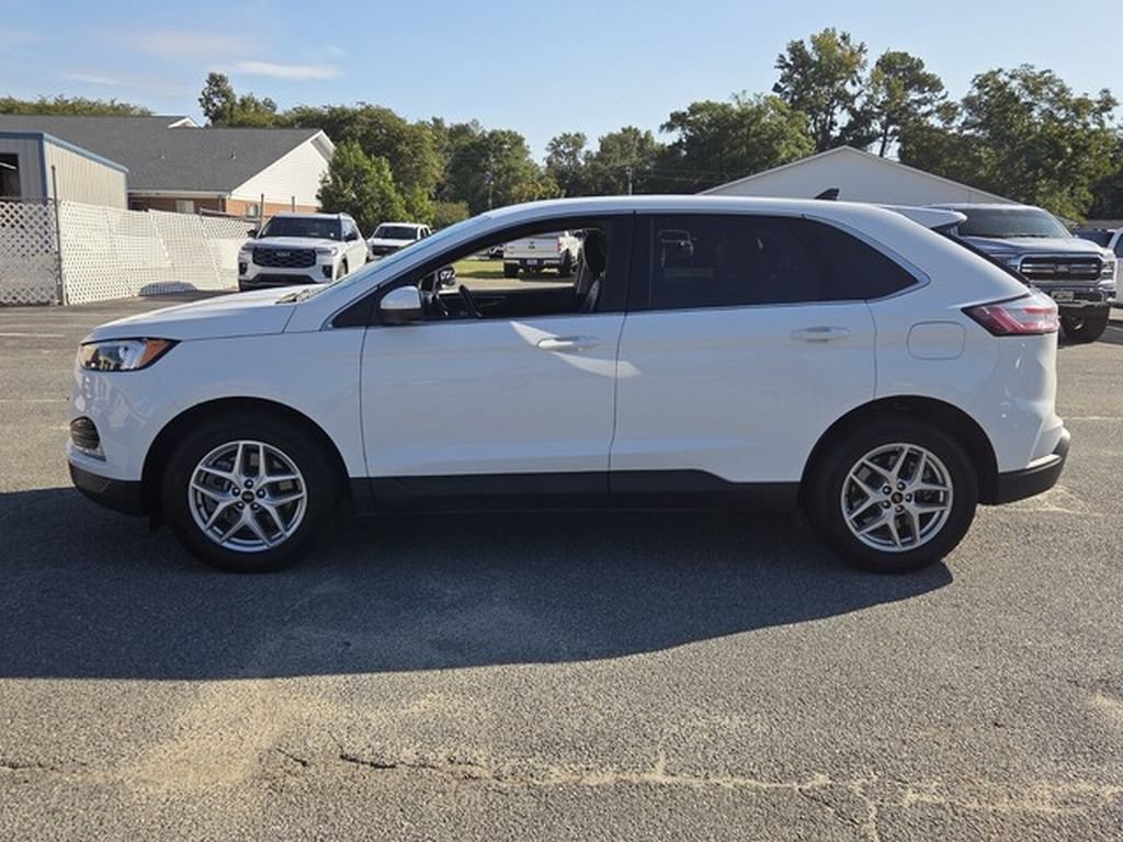 Used 2024 Ford Edge SEL AWD/4WD image 4