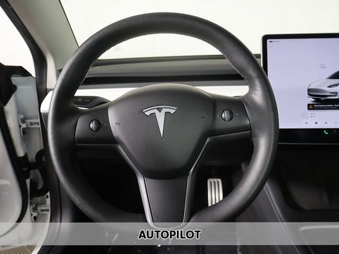 Used 2023 Tesla Model 3 Performance AWD/4WD image 3