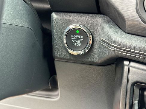 New 2025 Ford F150 Lightning Flash image 19