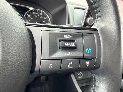 Used 2021 Nissan Rogue SV w/ Premium Package AWD/4WD image 30