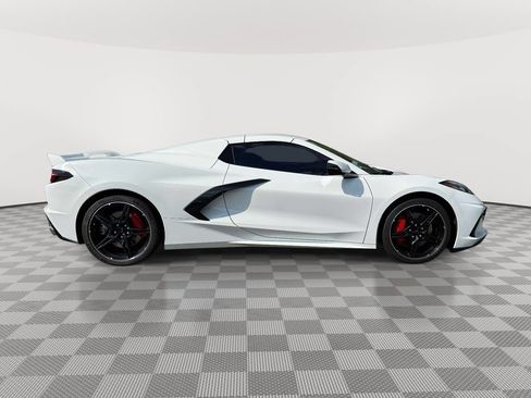 Used 2020 Chevrolet Corvette Stingray Convertible w/ Z51 Performance Package RWD image 8