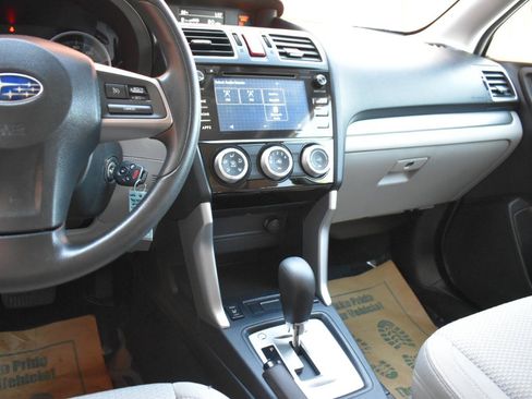 Used 2016 Subaru Forester 2.5i Premium w/ All-Weather Package AWD/4WD image 25