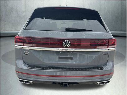 New 2026 Volkswagen Atlas SEL Premium R-Line
