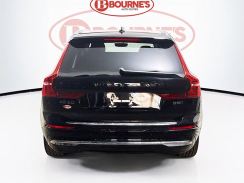 Used 2023 Volvo XC60 B5 Plus w/ Climate Package image 10