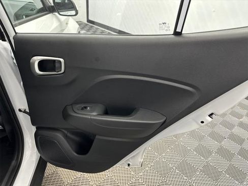 New 2026 Hyundai Venue SEL image 16