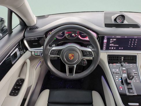 Used 2018 Porsche Panamera 4S AWD/4WD image 12