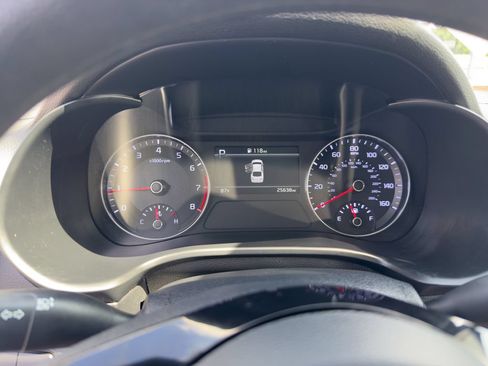 Used 2024 Kia Forte LXS w/ LXS Technology Package FWD image 23