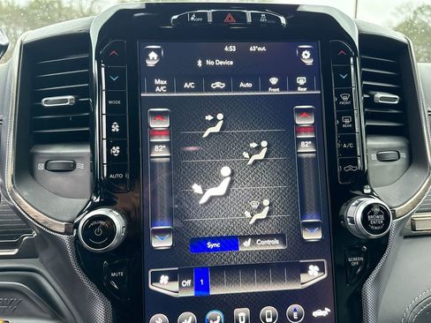 Used 2021 RAM 2500 Limited image 25