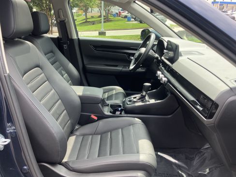 Used 2024 Honda CR-V EX-L image 34