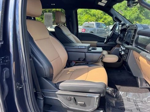 Used 2022 Ford F150 Lariat w/ Max Trailer Tow Package image 27