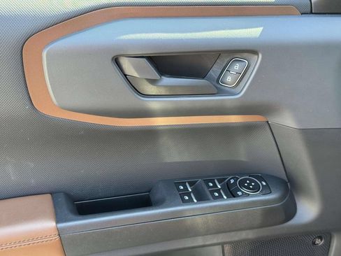Used 2022 Ford Bronco Sport Outer Banks w/ Tech Package AWD/4WD image 19