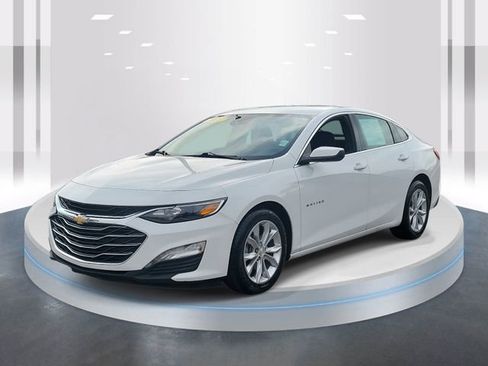 Used 2023 Chevrolet Malibu LT image 3
