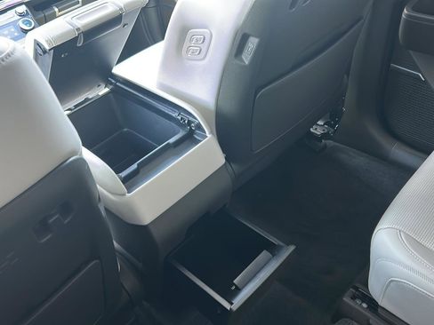 Certified 2025 Hyundai Santa Fe Calligraphy AWD/4WD image 24