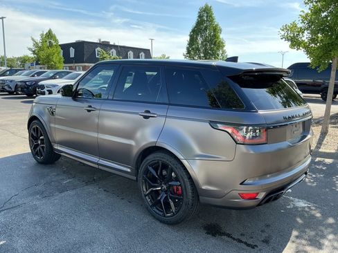 Used 2018 Land Rover Range Rover Sport SVR AWD/4WD image 7