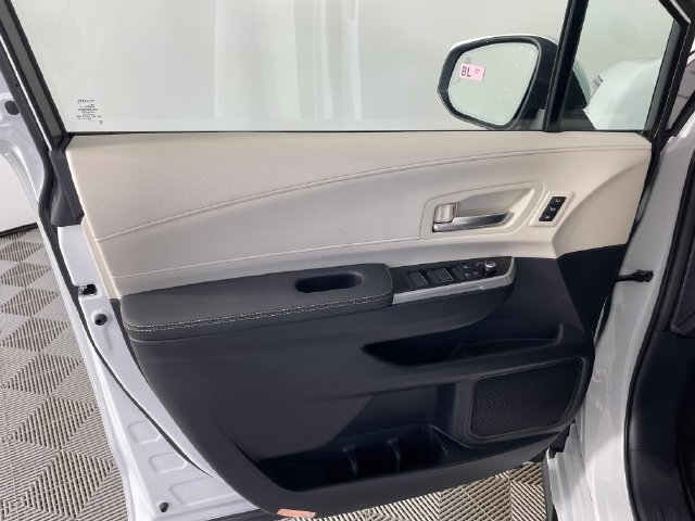 New 2026 Toyota Sienna Limited AWD/4WD image 13