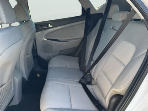 Used 2018 Hyundai Tucson SEL FWD image 33