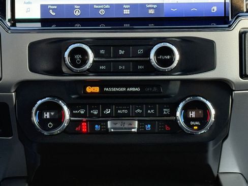 Used 2022 Ford F250 Lariat w/ Tremor Off-Road Package image 29