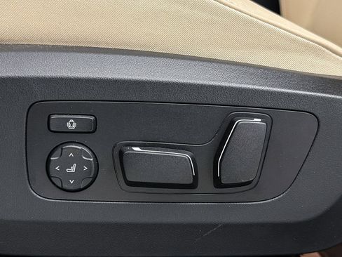 Used 2025 BMW X3 xDrive30i w/ Convenience Package image 21