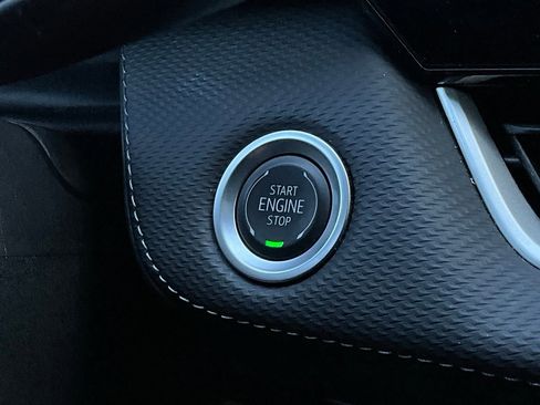 Used 2025 Chevrolet Equinox LT image 26