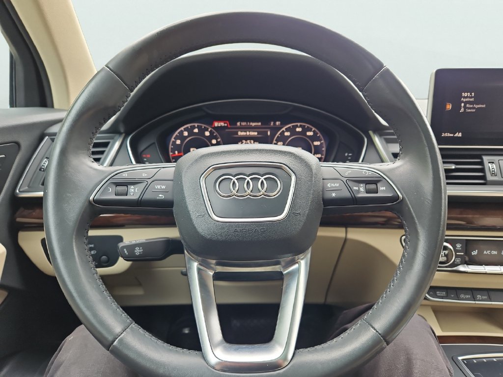 Used 2019 Audi Q5 2.0T Premium Plus w/ Premium Plus Package AWD/4WD image 31