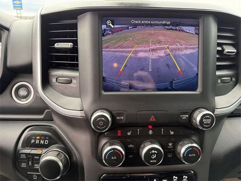 Used 2021 RAM 1500 Big Horn image 25