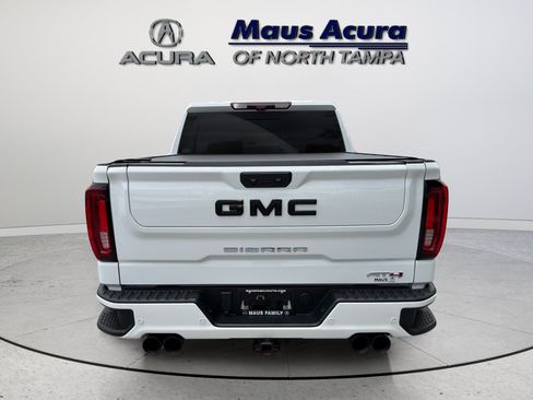 Used 2024 GMC Sierra 1500 AT4 w/ Technology Package AWD/4WD image 4