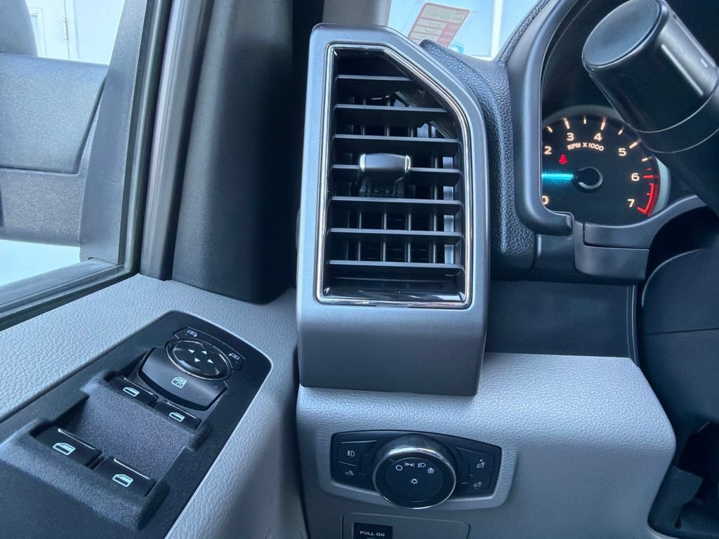 Used 2019 Ford F150 XLT w/ XTR Package AWD/4WD image 16