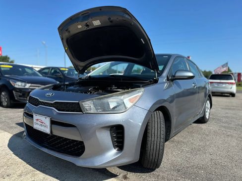 Used 2019 Kia Rio S FWD image 8