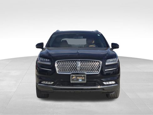 Used 2022 Lincoln Nautilus Black Label w/ Class II Trailer Tow Package image 6