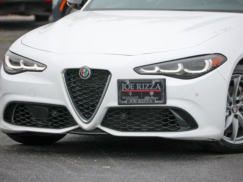 Used 2024 Alfa Romeo Giulia Ti AWD/4WD image 22