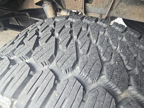 Used 2015 Toyota Tundra Limited image 9