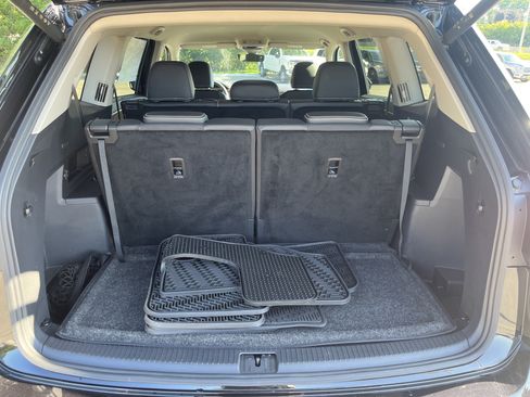 Certified 2024 Volkswagen Atlas SE w/ Black Wheel Package AWD/4WD image 28