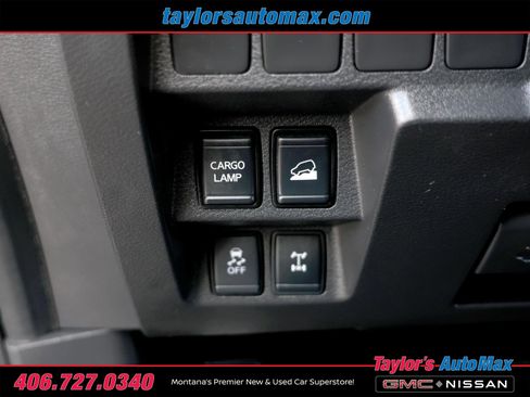 Used 2024 Nissan Frontier PRO-4X w/ Off-Road Protection Package AWD/4WD image 32