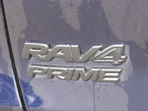 Certified 2024 Toyota RAV4 XSE w/ Weather Package AWD/4WD image 9