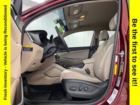 Used 2018 Hyundai Tucson SEL AWD/4WD image 3