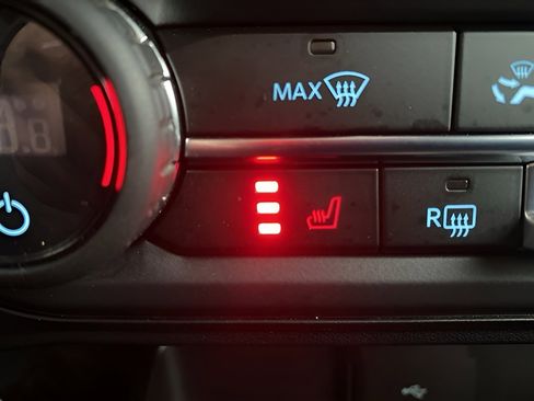 Certified 2023 Ford Bronco Black Diamond image 21