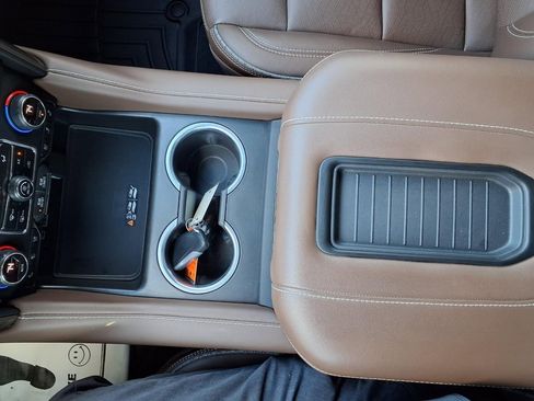 Used 2023 Chevrolet Tahoe High Country image 38