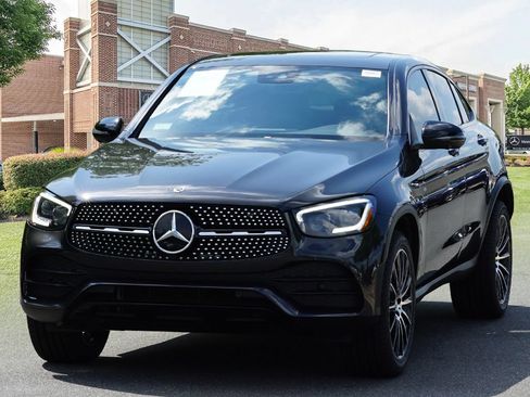 Certified 2020 Mercedes-Benz GLC 300 4MATIC Coupe image 4