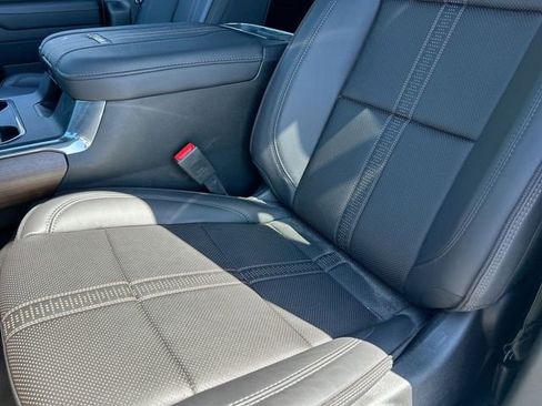 Used 2026 Chevrolet Silverado 2500 High Country w/ High Country Premium Package image 15