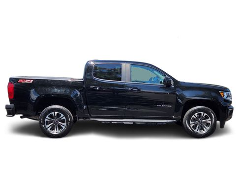 Used 2022 Chevrolet Colorado Z71 AWD/4WD image 2