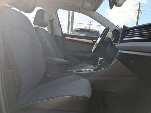New 2026 Volkswagen Jetta SE image 13