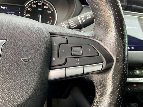 Used 2021 Cadillac XT4 Sport w/ Cold Weather Package FWD image 24
