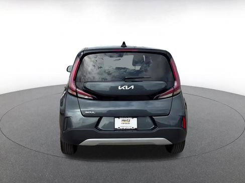 Used 2025 Kia Soul LX w/ LX Technology Package FWD image 10