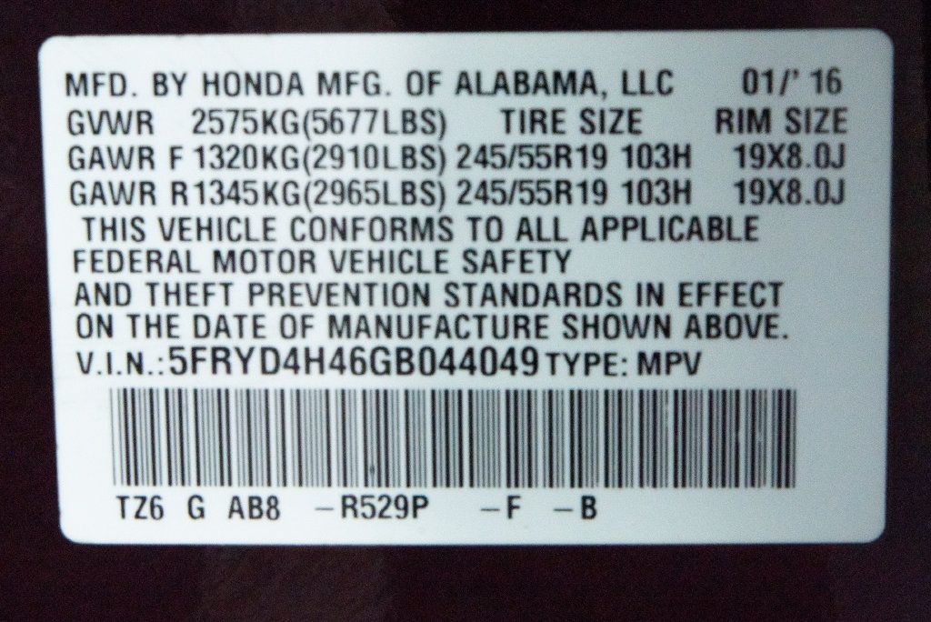 Used 2016 Acura MDX w/ Technology Package AWD/4WD image 31