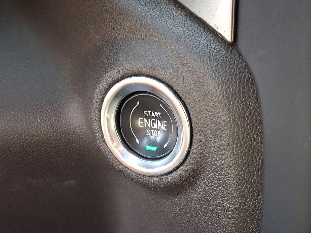 Used 2020 Chevrolet Silverado 1500 RST AWD/4WD image 25