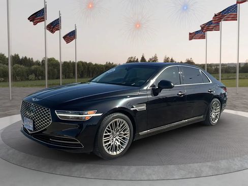Used 2021 Genesis G90 5.0 Ultimate RWD image 3